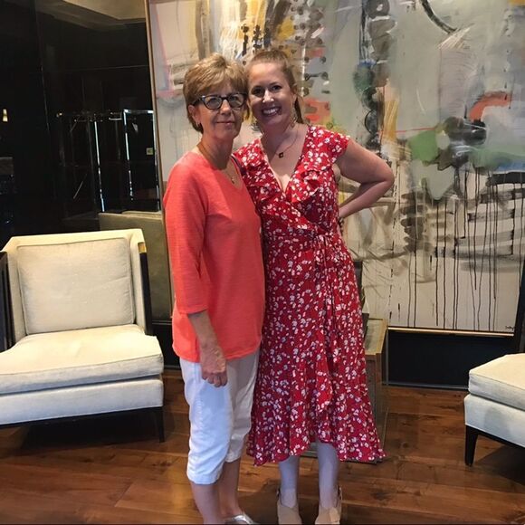 Max Studio NWOT Floral Wrap Dress Sz L - Picture 2 of 3